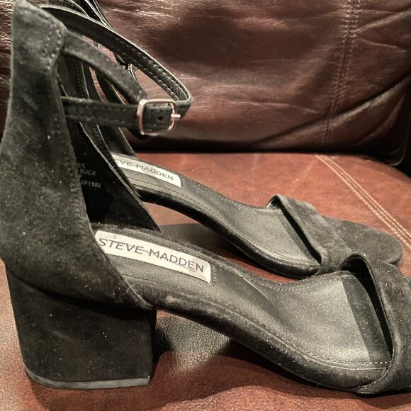 Steve Madden Women's Irenee Heeled Sandal Mismatch size 5.5/6.5 - Picture 2 of 6